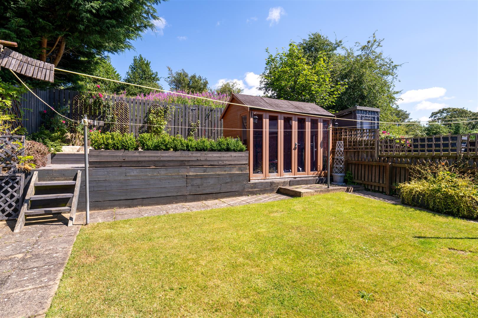 103_Howdenburn_Court-14
