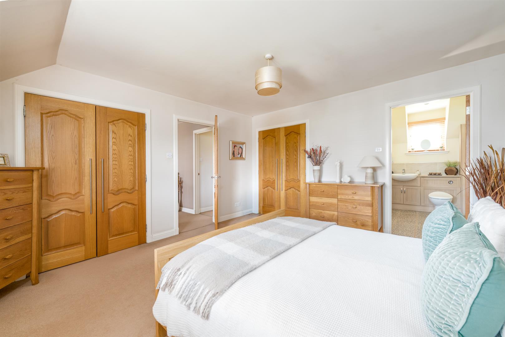 4_alder_avenue_jedburgh-16