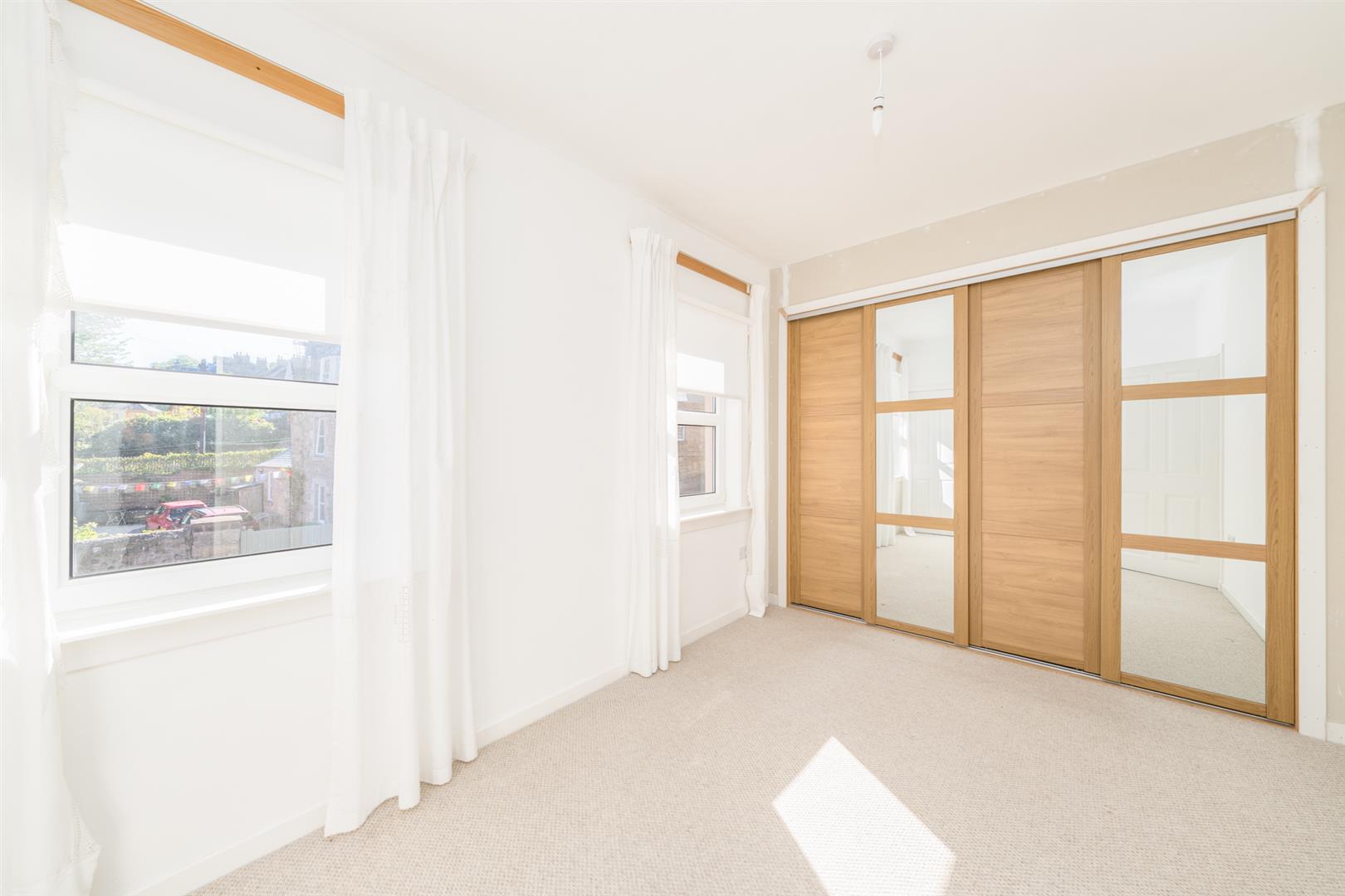 7_abbey_close_jedburgh-11