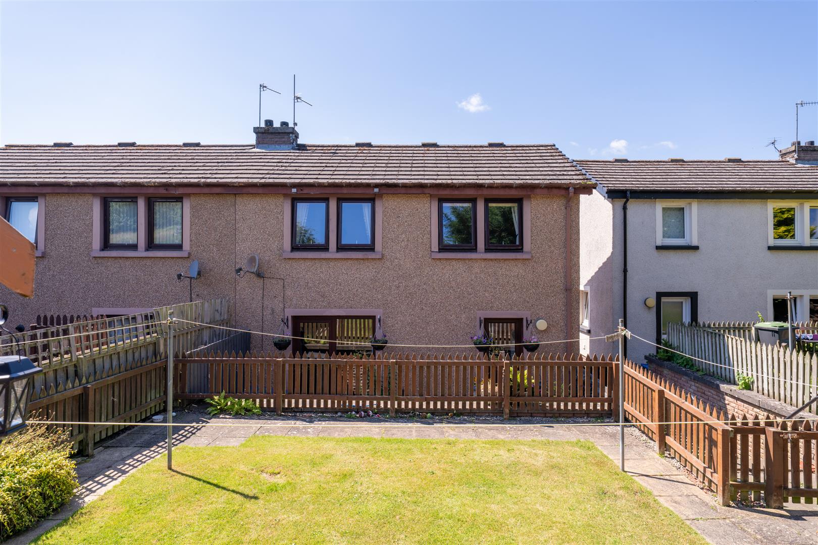 103_Howdenburn_Court-17