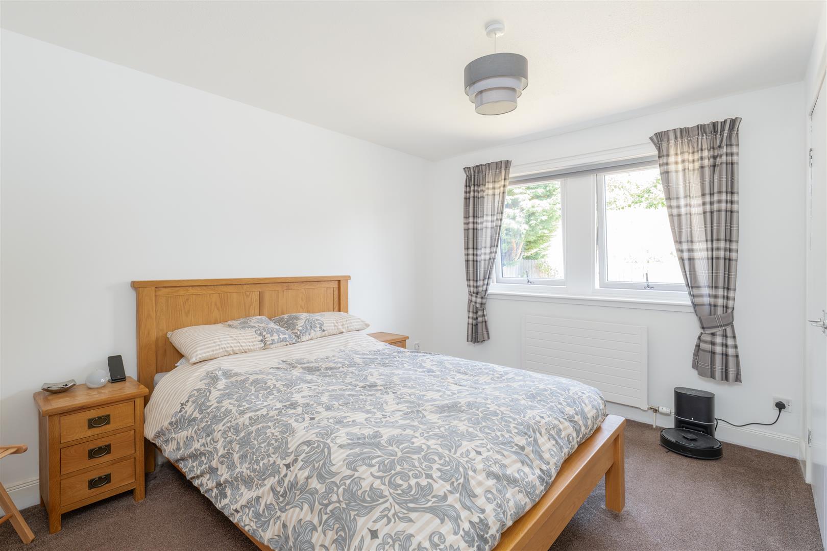 103_Howdenburn_Court-08