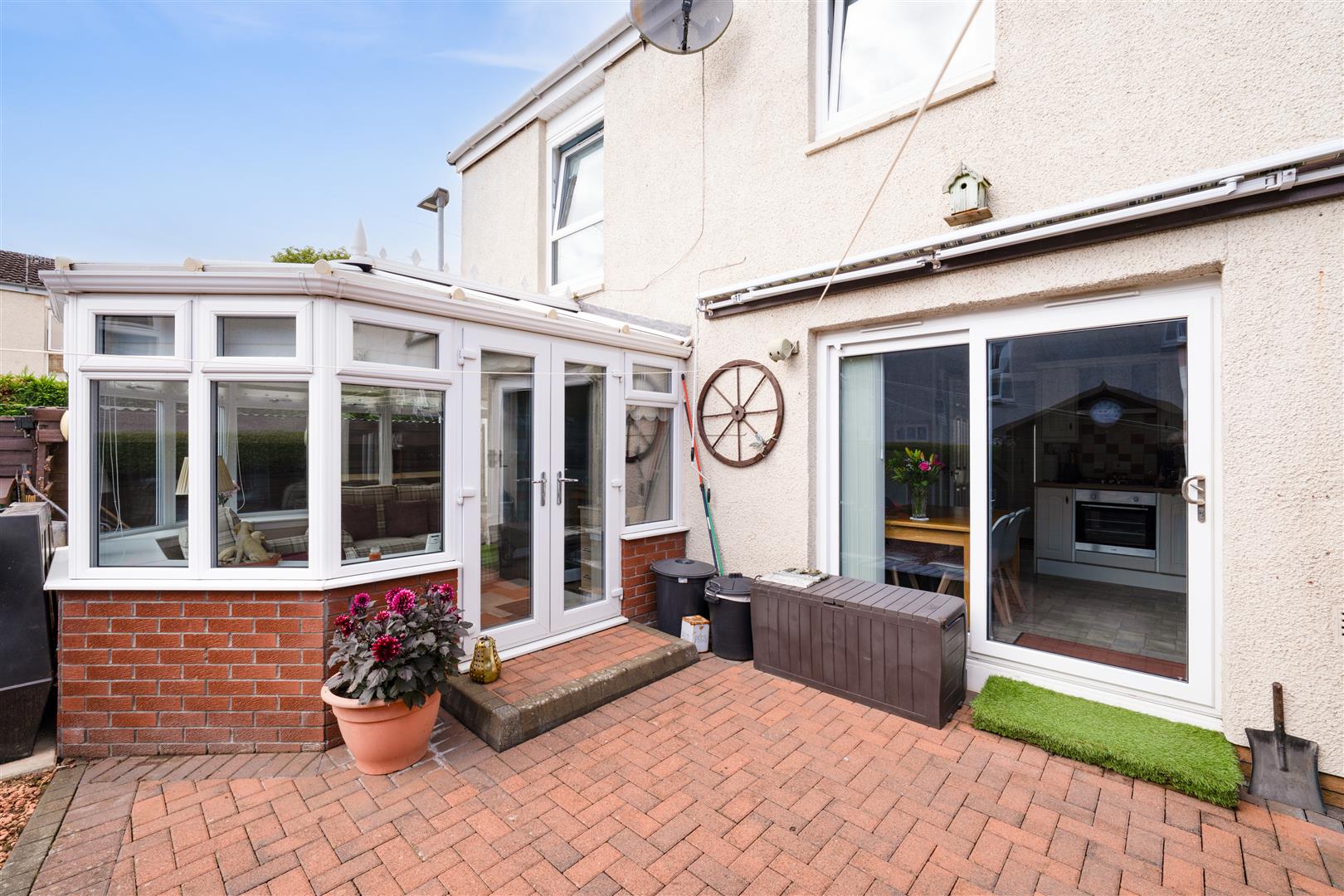 76_howdenburn_court_jedburgh-18