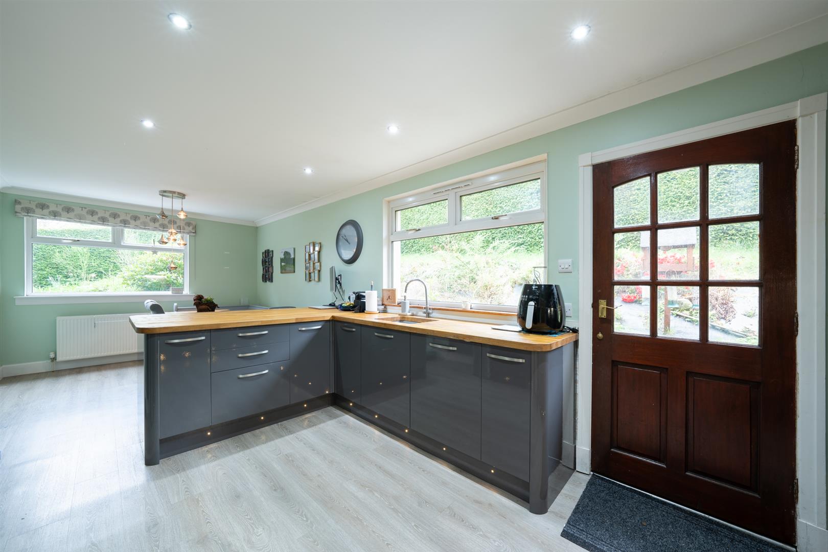 Orchard_Brae_Friars-10