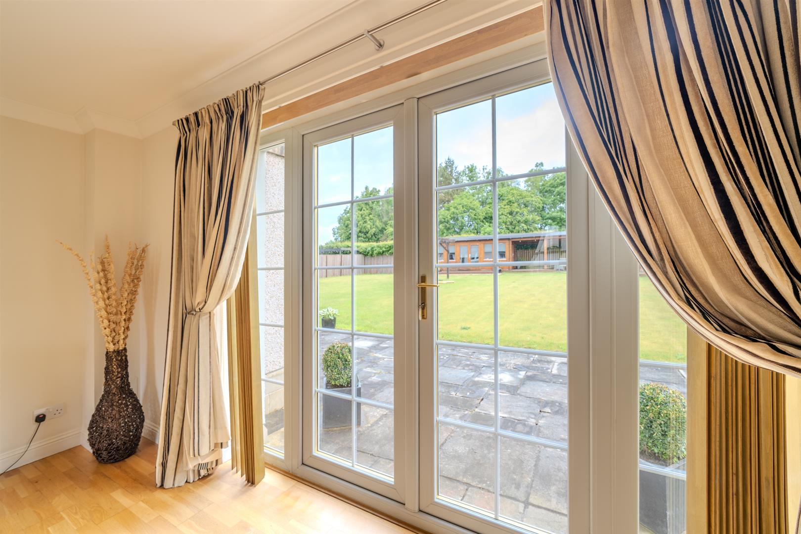 4_alder_avenue_jedburgh-5