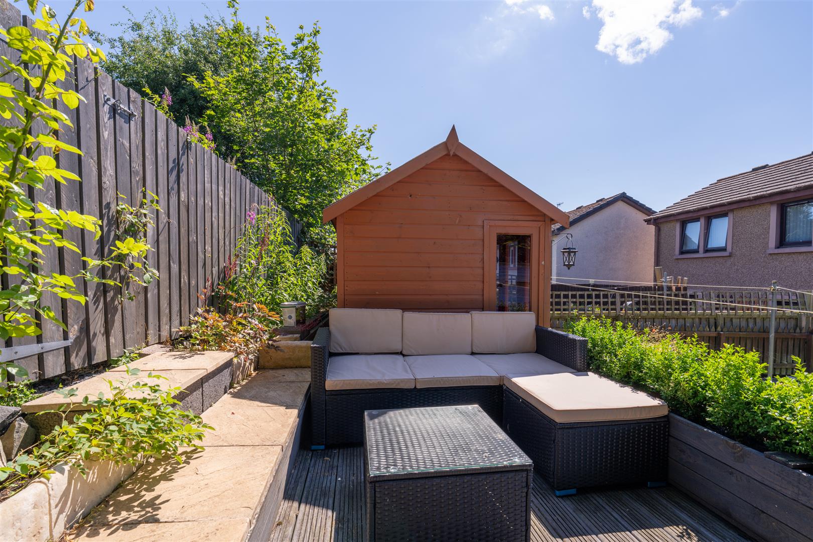 103_Howdenburn_Court-16