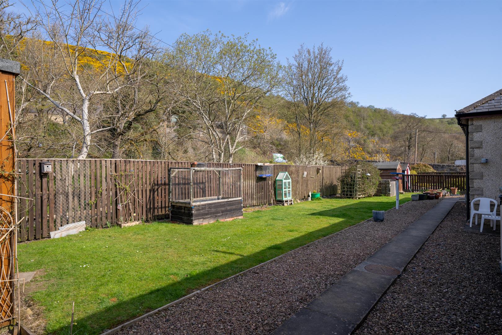 3 Whitlaw Gardens-25