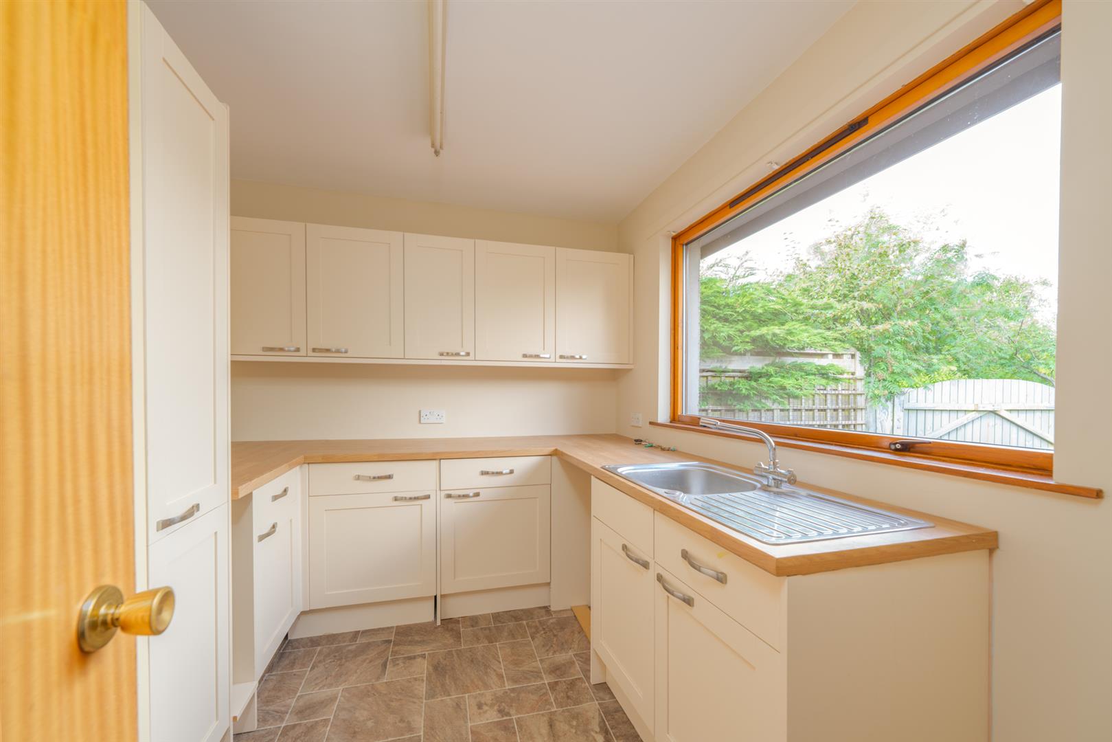 Wooden View, Eckford-13