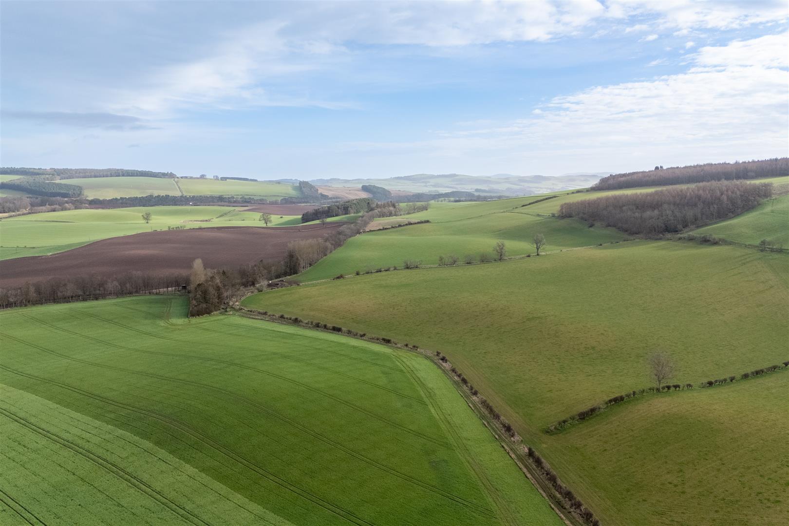 6_wester_wooden_farm_cottages-15