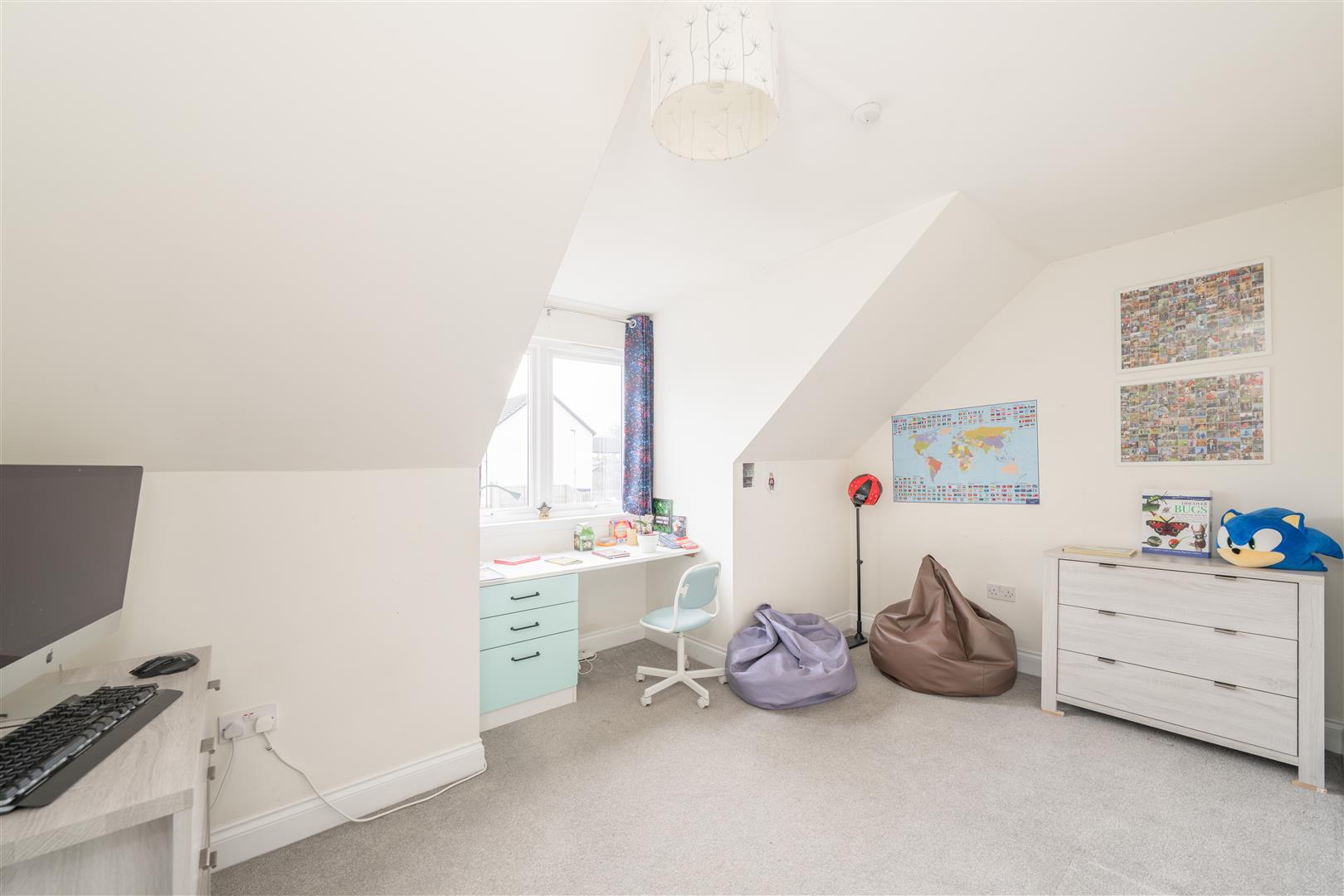 9_james_dickson_place-13