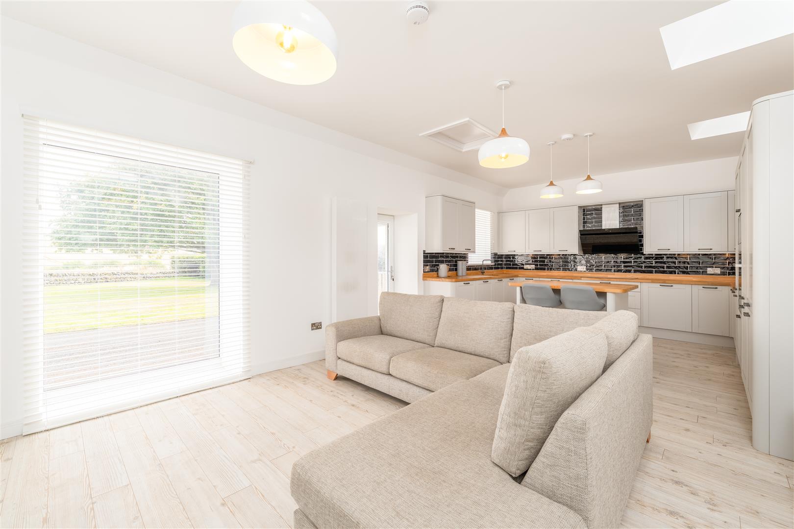 westfield_cottage-02