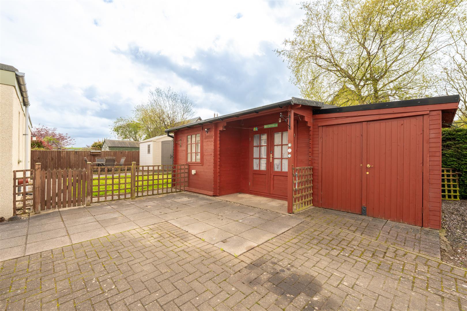 2_orchard_cottages-24