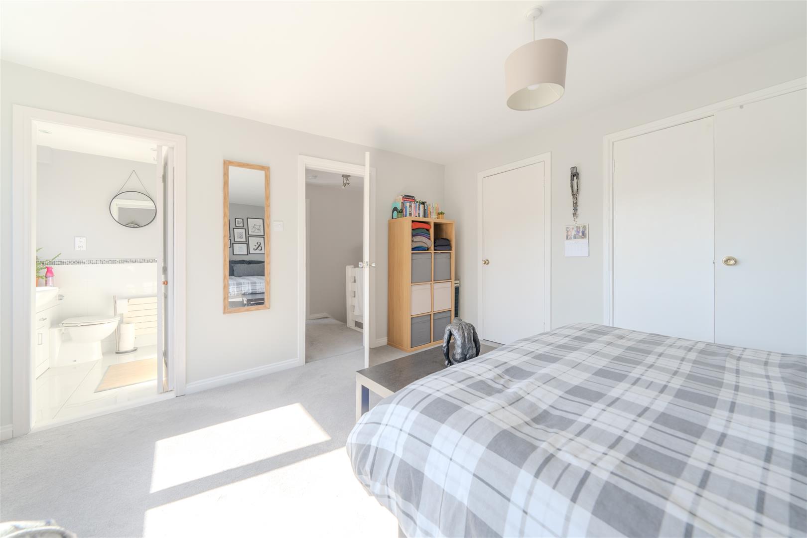 31_springwood_bank-14