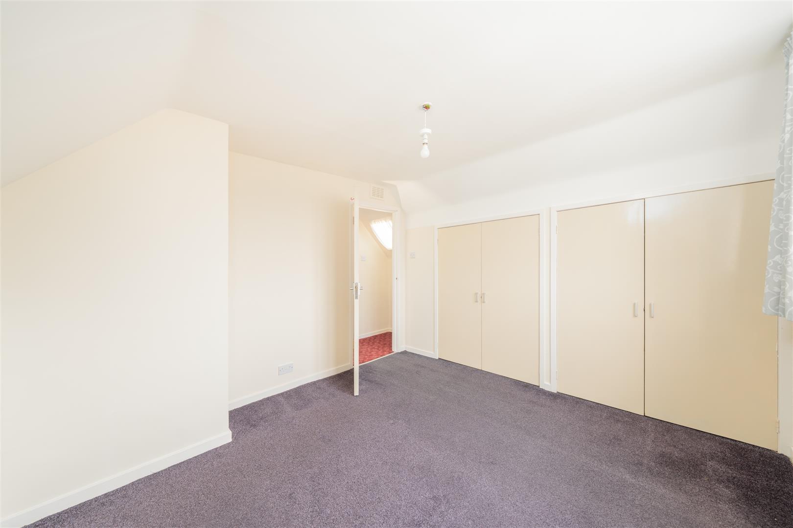 26_Meadow_Court-08