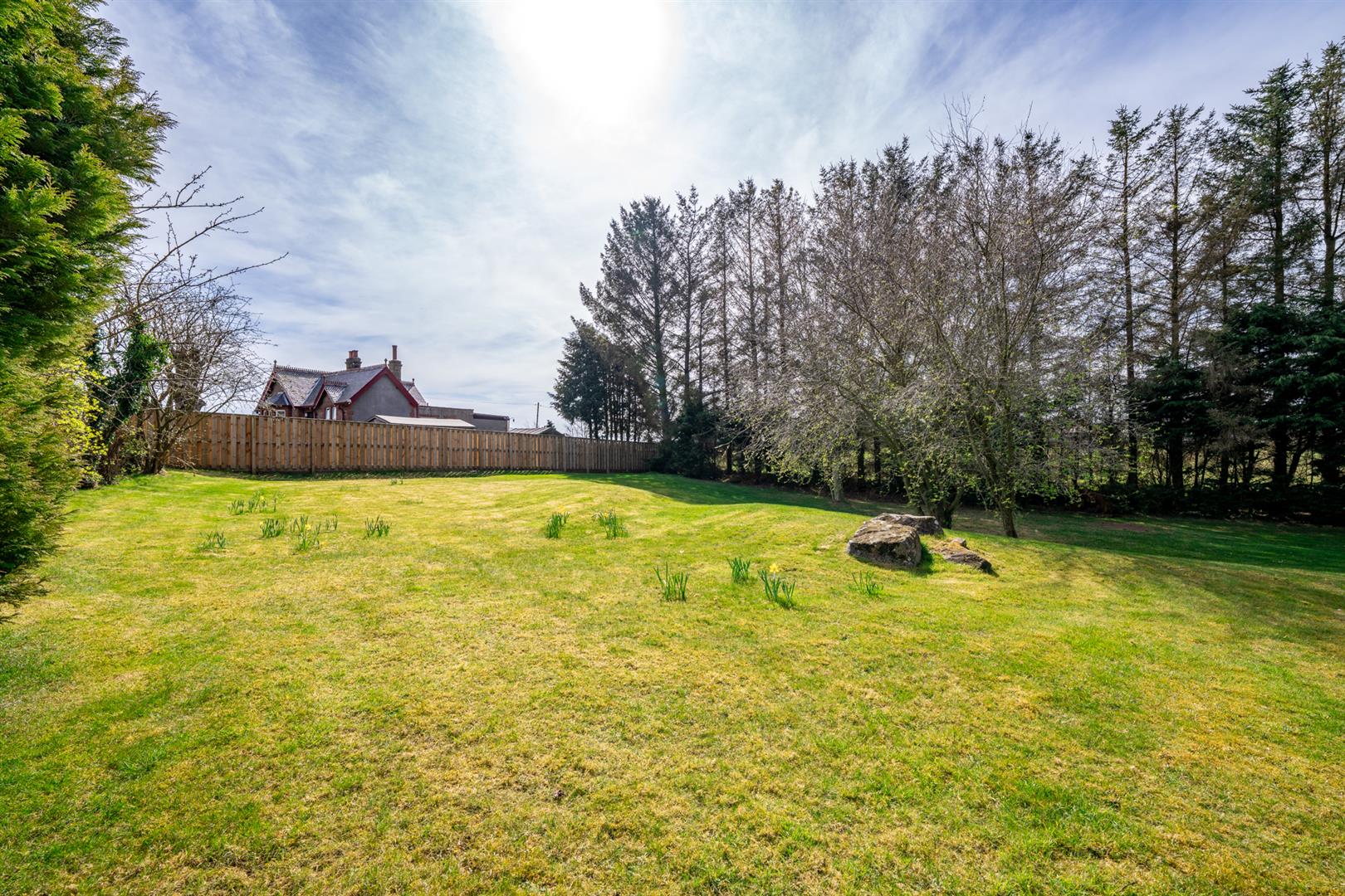 Pinewood House Gordon-46