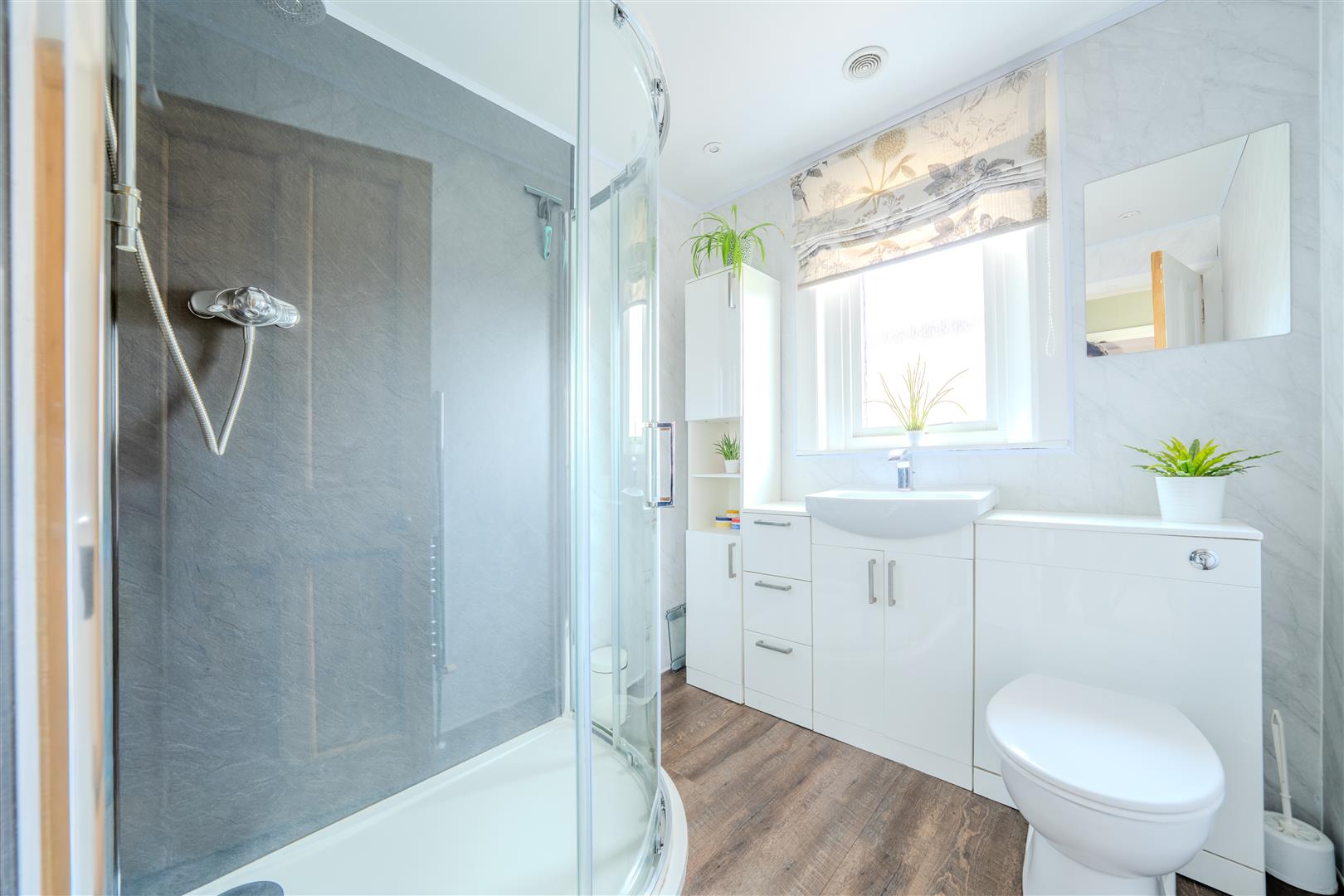 4_Home_terrace_coldstream-15