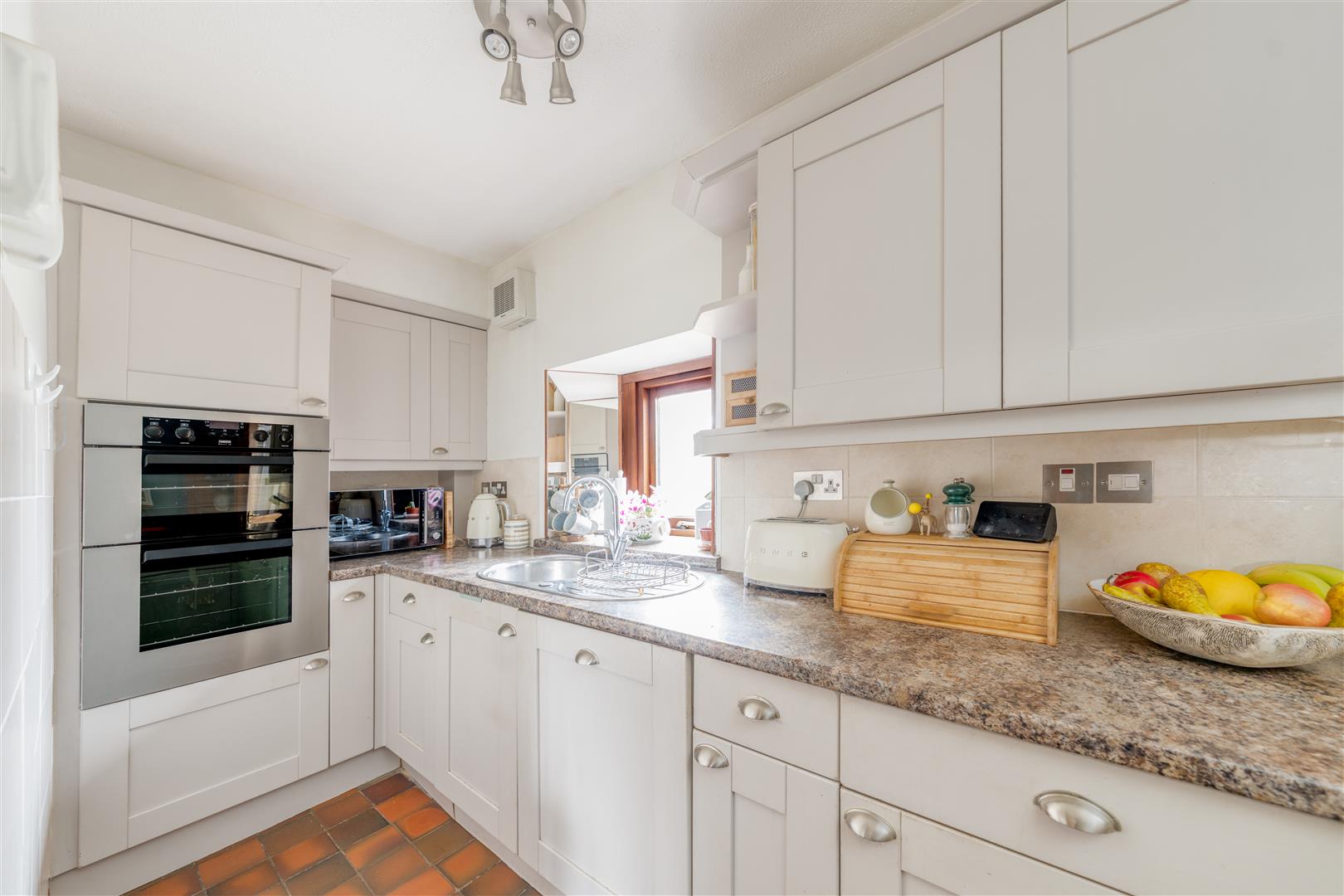 6_wester_wooden_farm_cottages-07