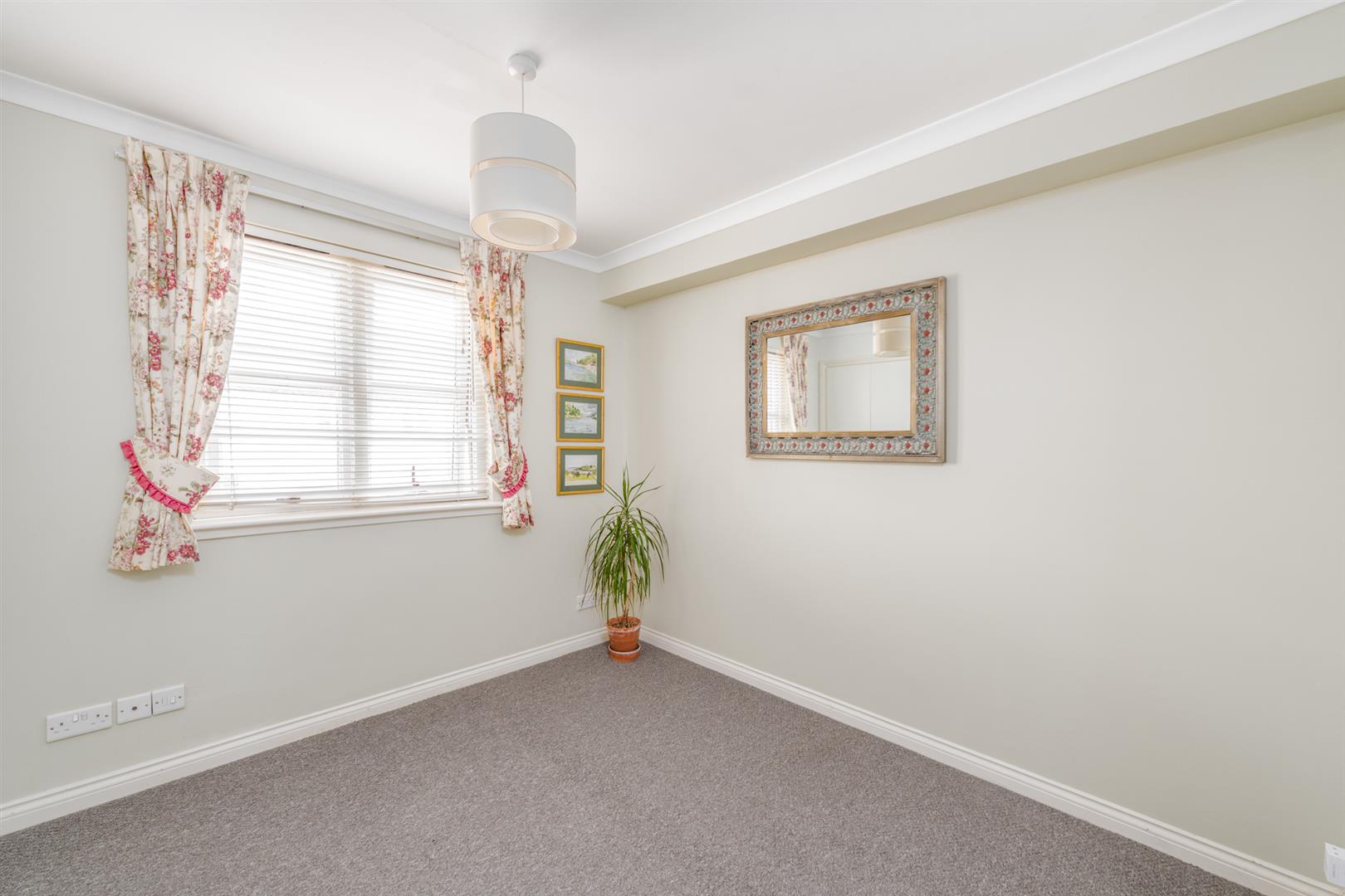 Apartment 10_Tweed House_Roxburgh Street_Kelso-15