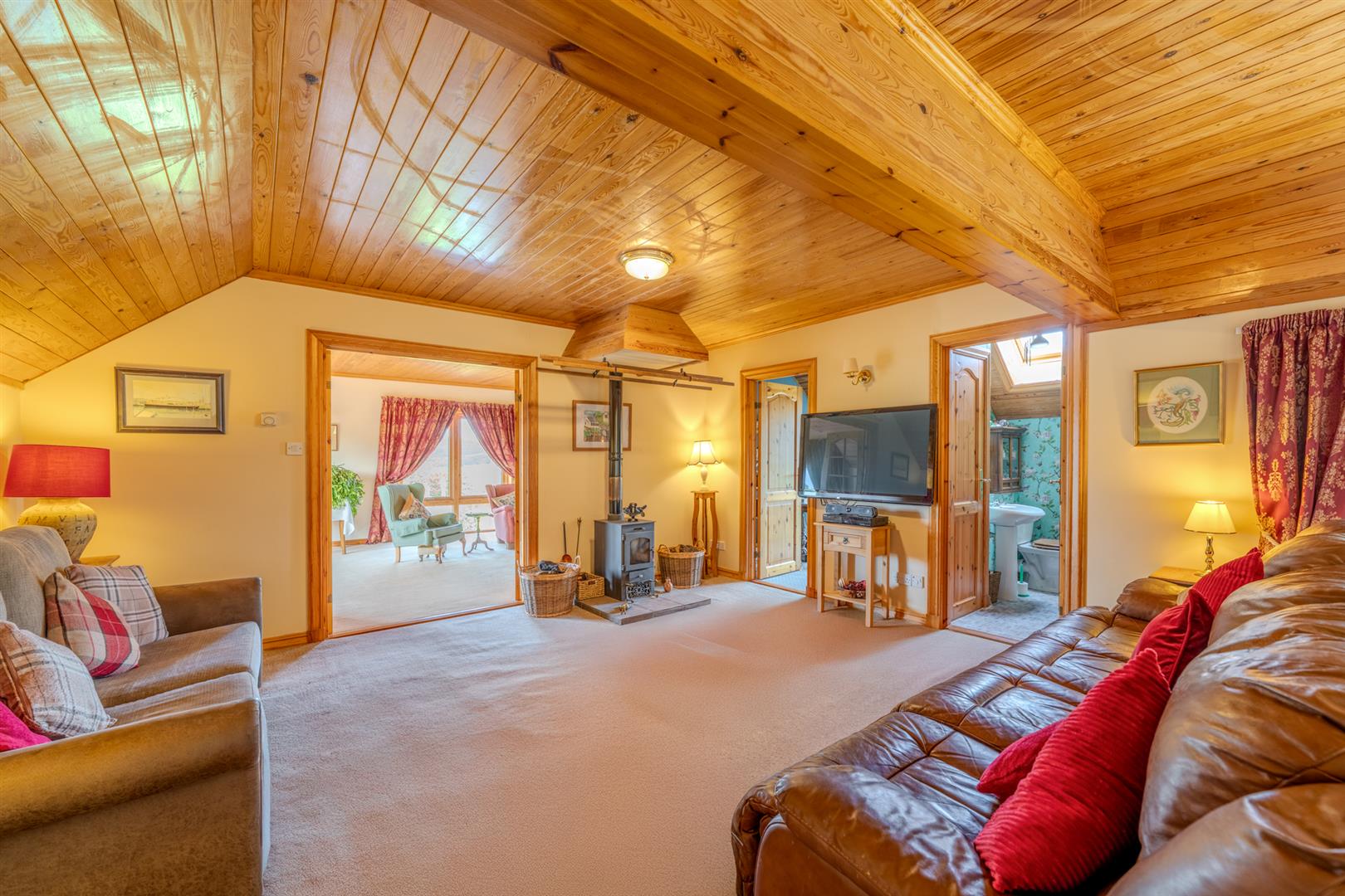 Teaselbank_sprouston_August2025-02