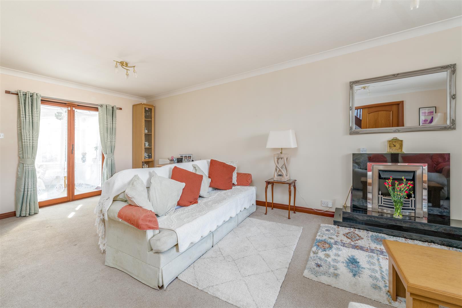 16_bennecourt_crescent-5