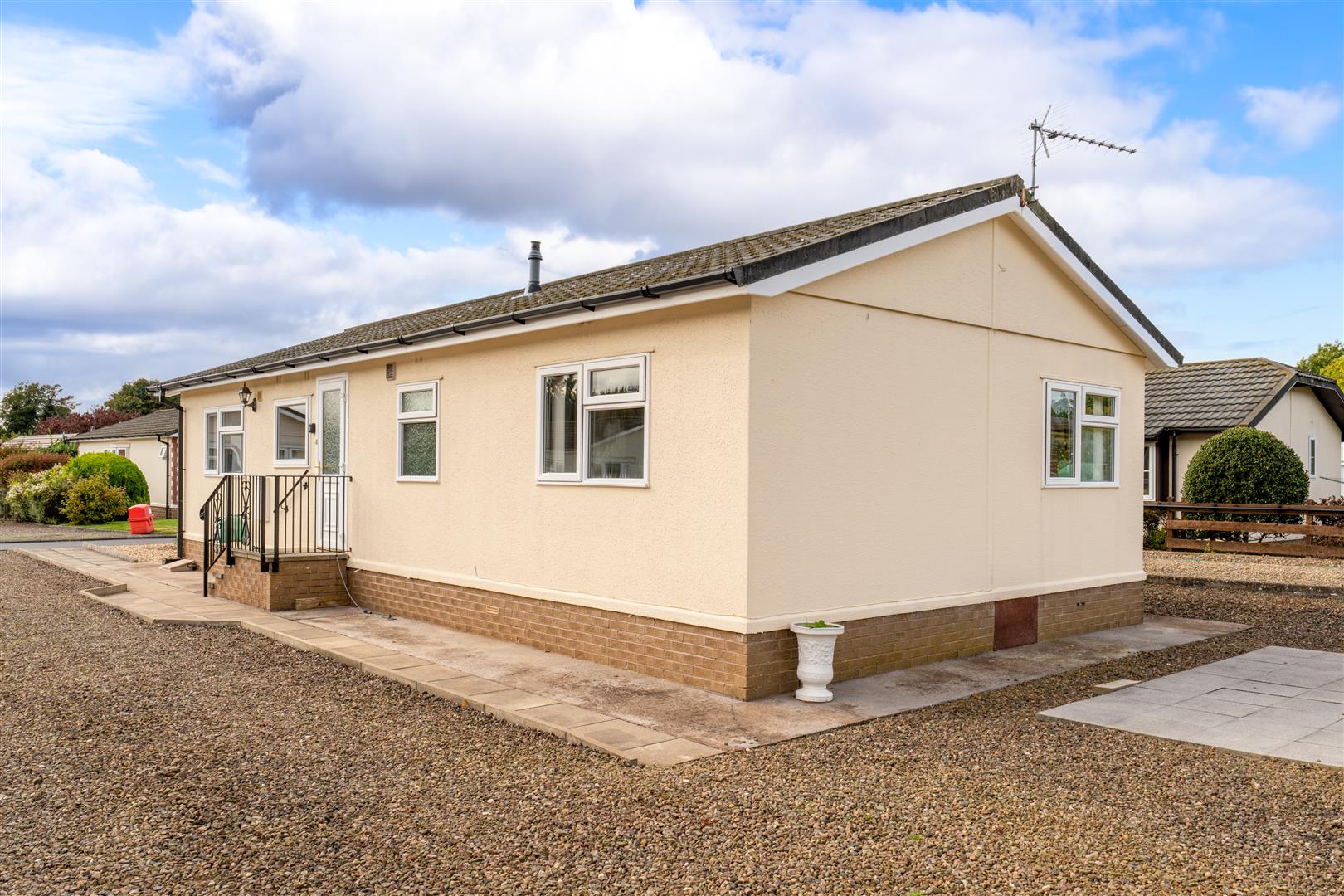 7 Rowan Brae-27