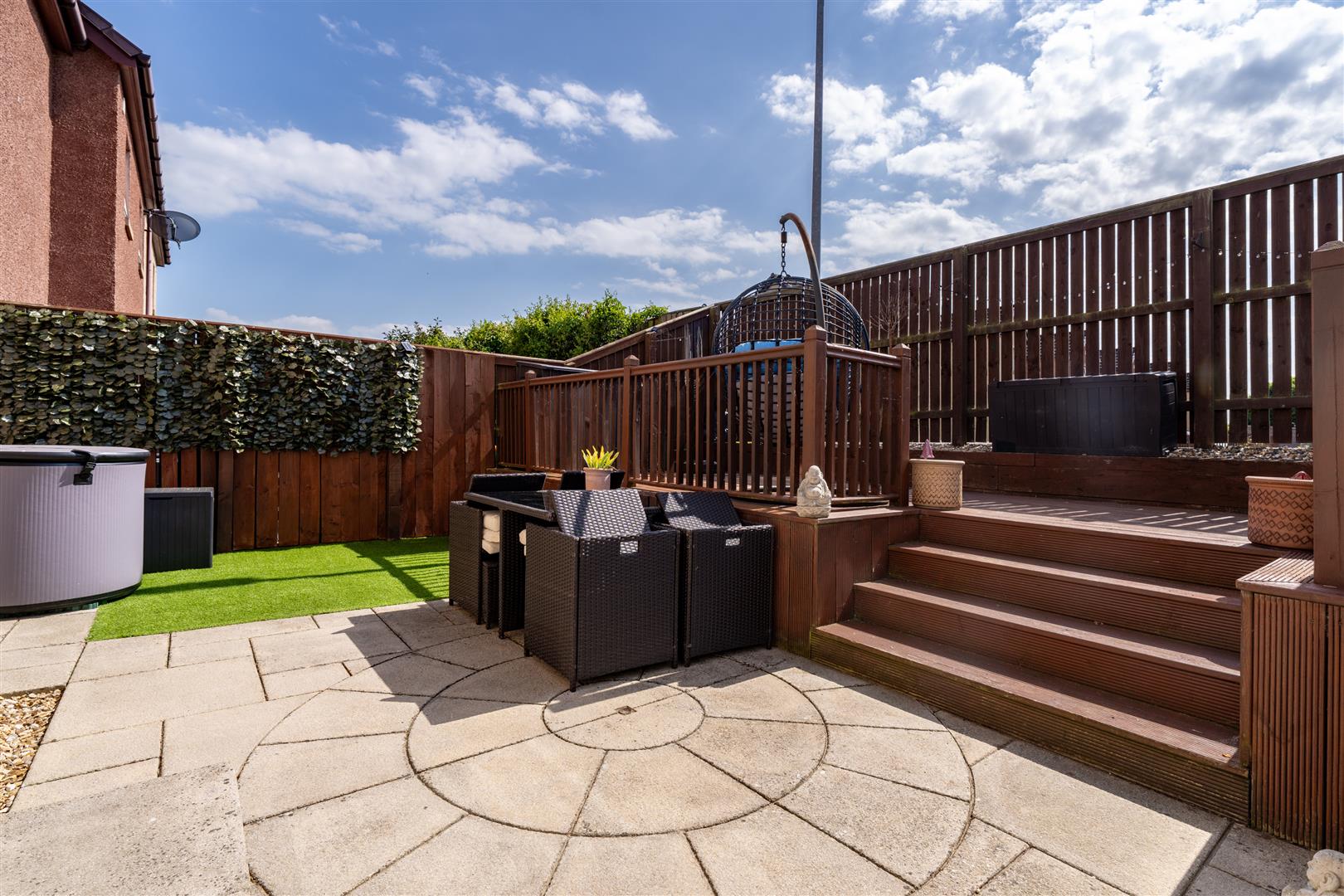 3_fairway_court_kelso-4
