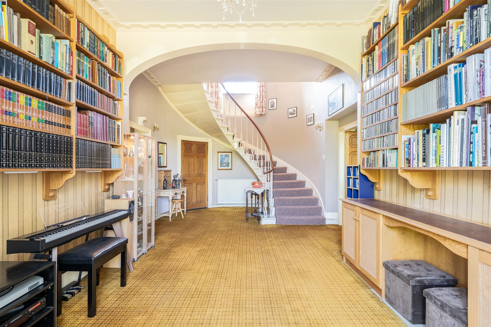 maxwell_place_features-01