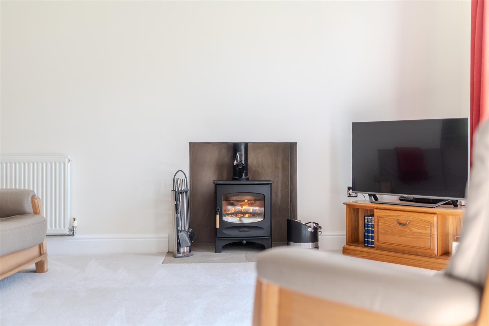 38_bowmont_court_heiton_LIFESTYLE-2