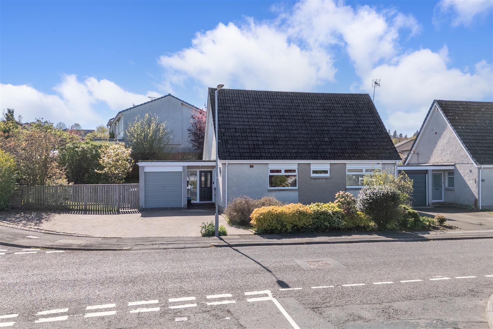31_springwood_bank-2