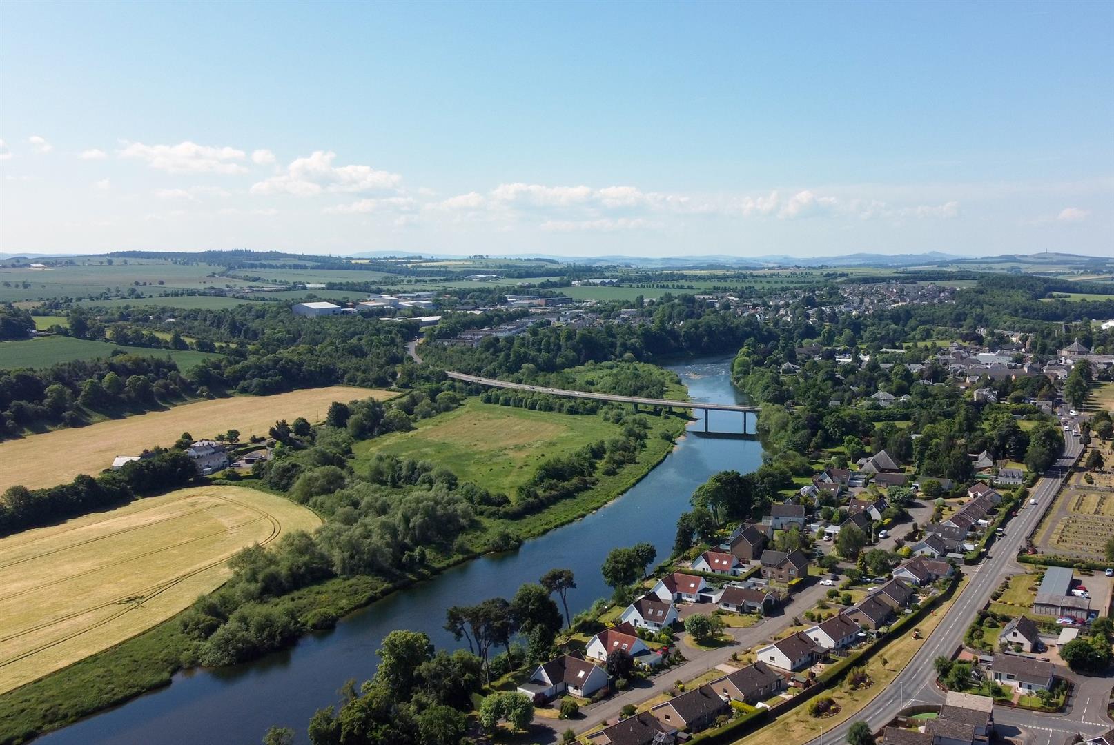 13_Riverside_View-07