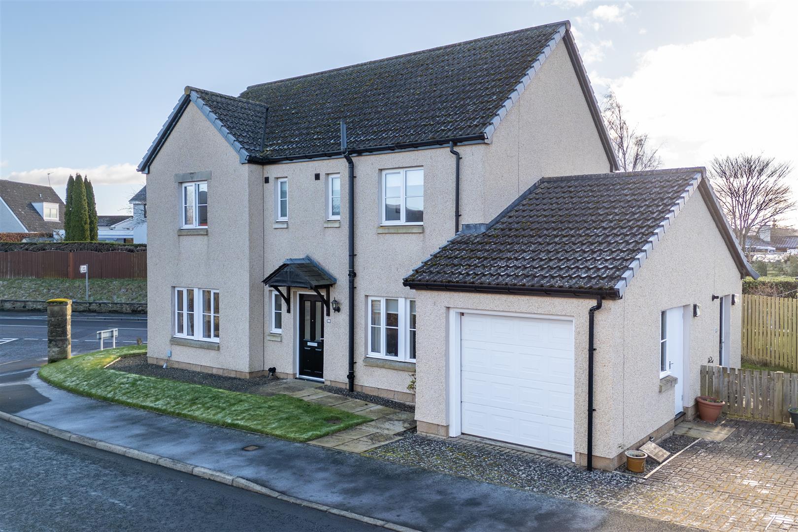 1 Queens Acre Kelso-3