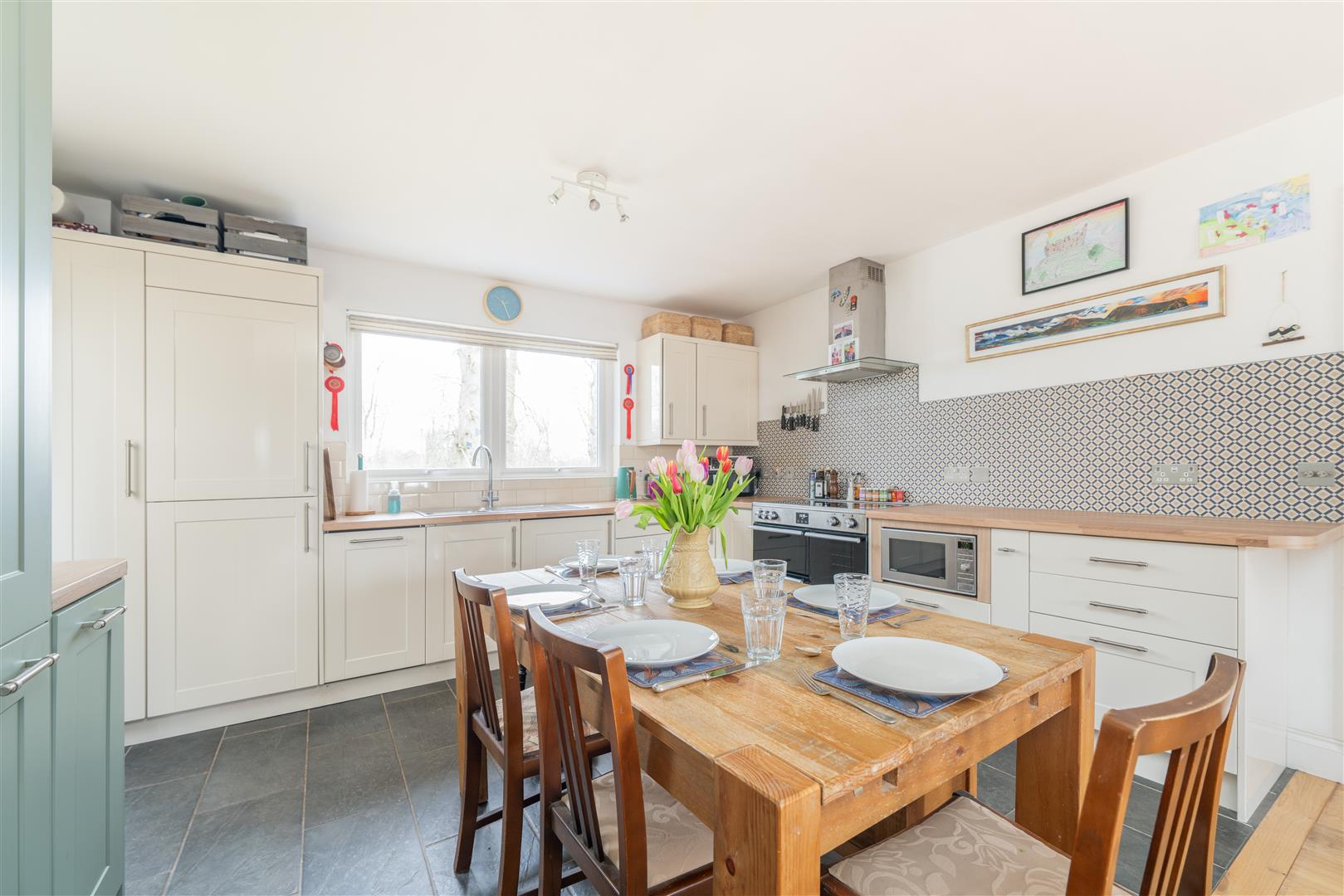 9_james_dickson_place-6