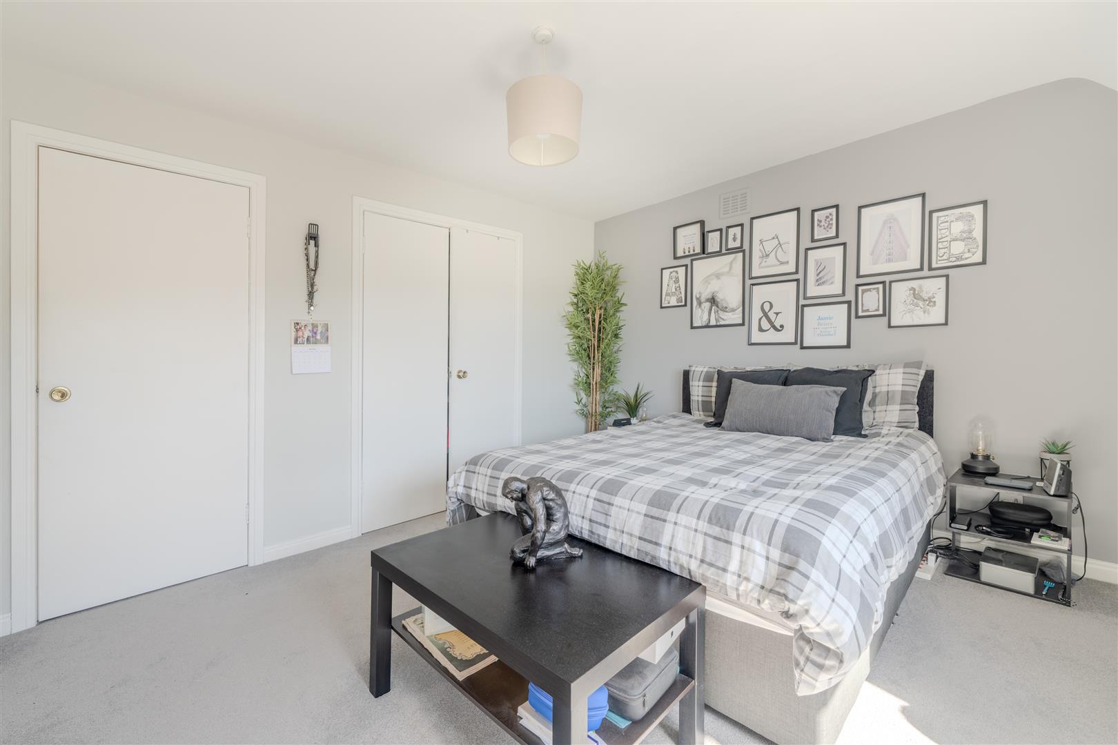31_springwood_bank-13