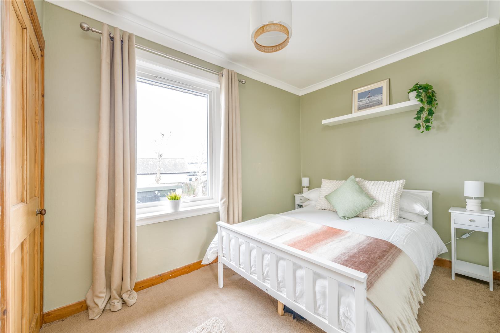 4_Home_terrace_coldstream-14