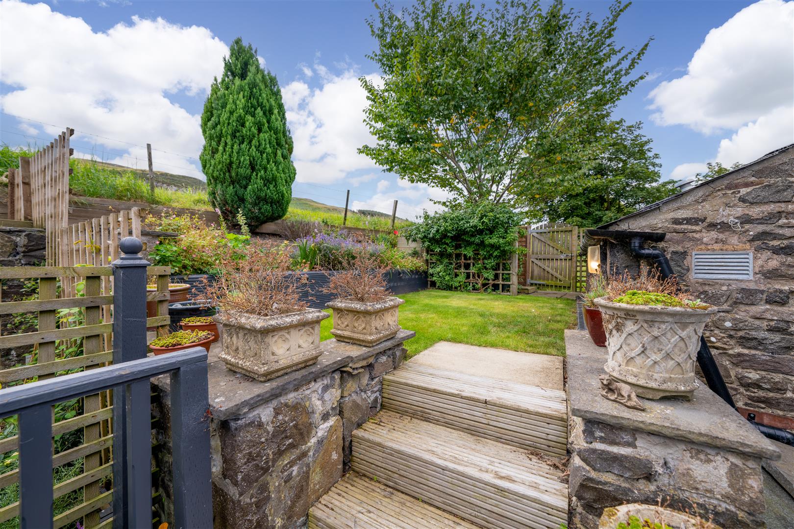 Valley_View_Adjusted-17