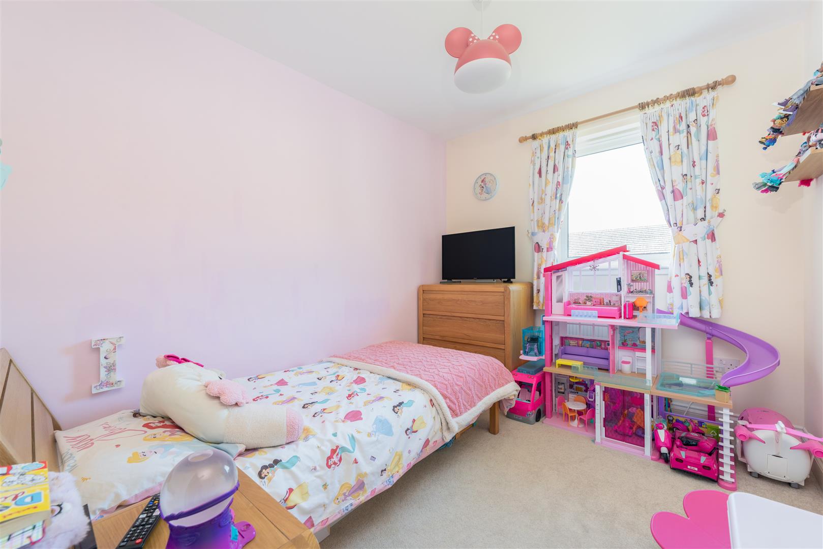 20_james_dickson_place-13