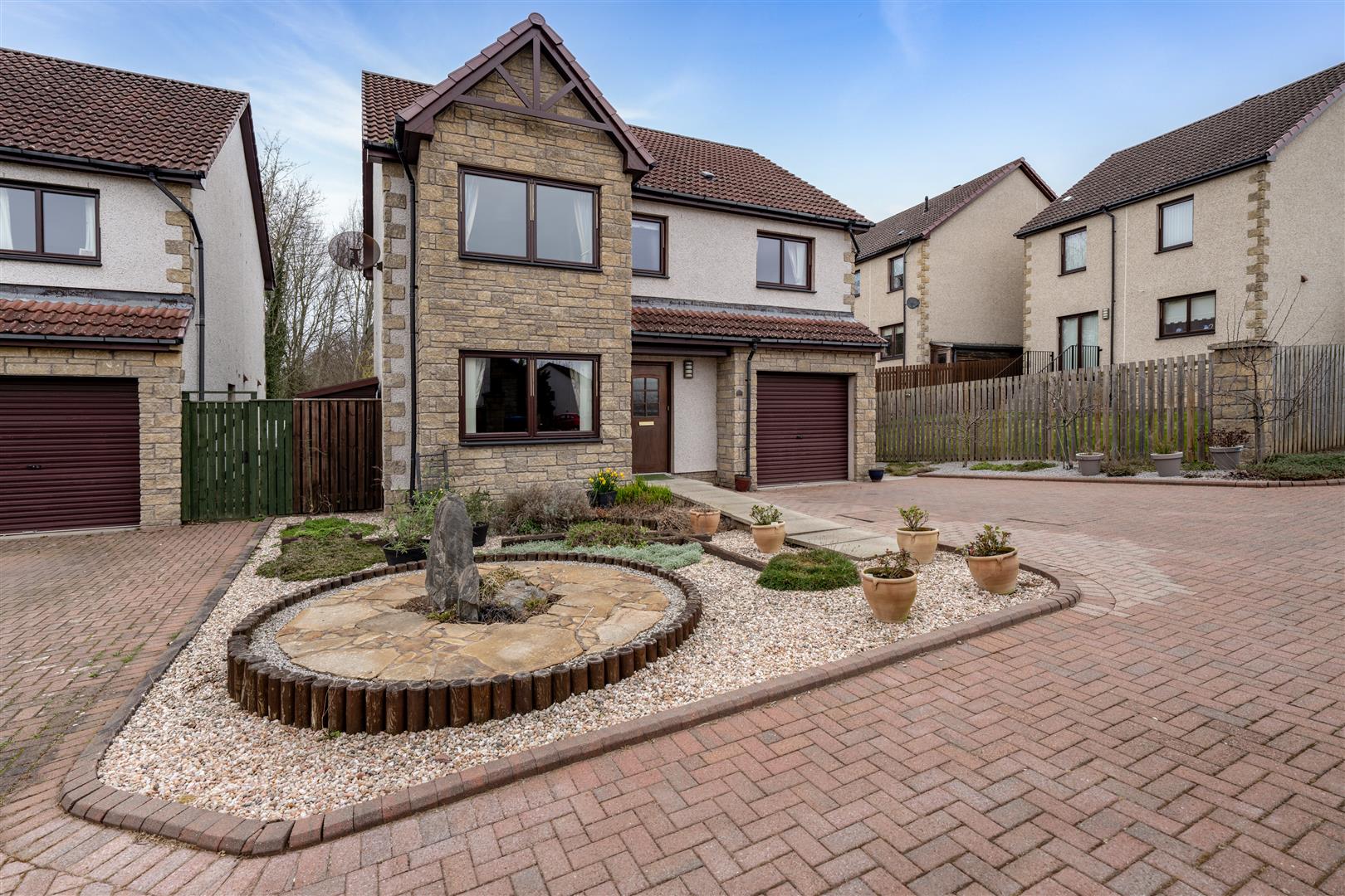 11_south_mews_bennecourt_drive-2