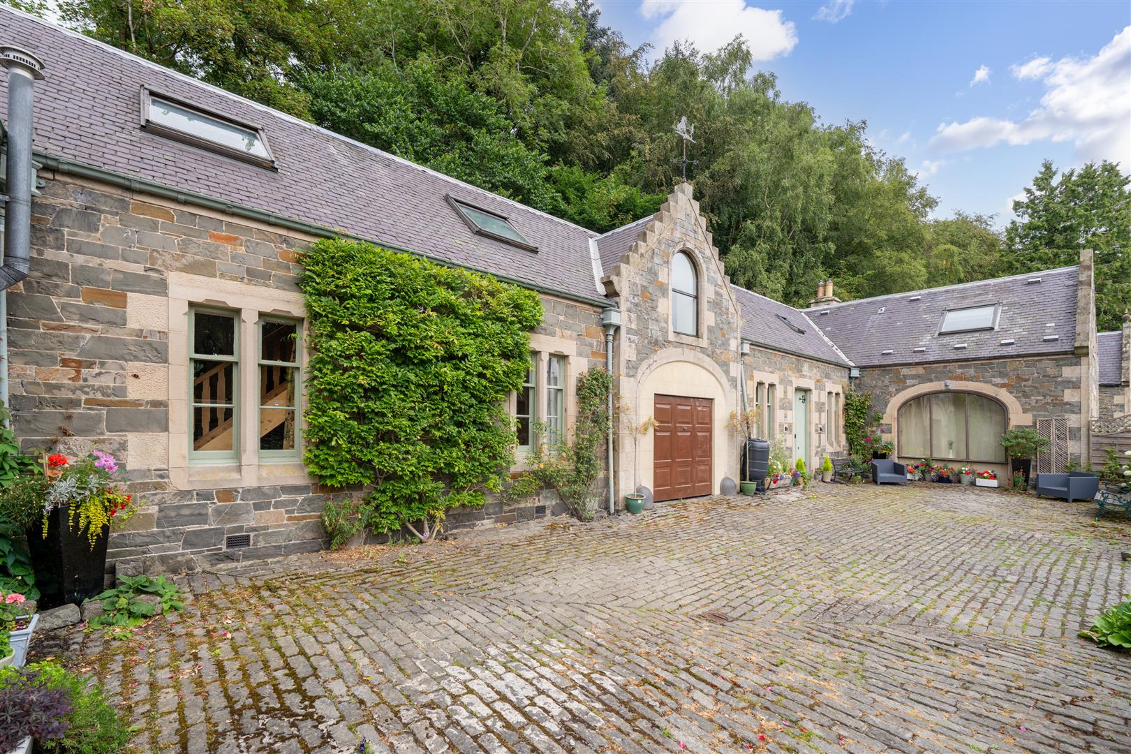 The_Coach_House-25