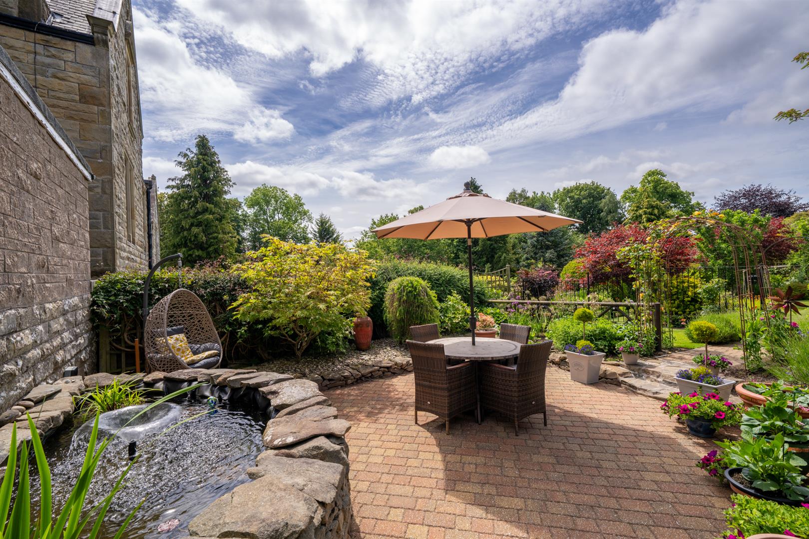 Upper_Apartment_2_Manorhill-25