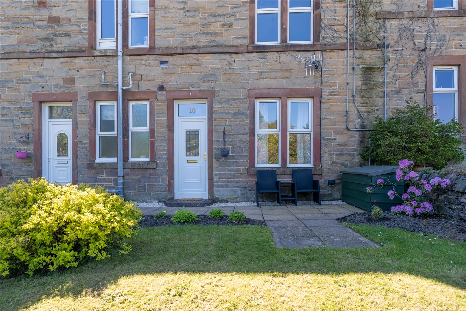 16_raeburn_place-3