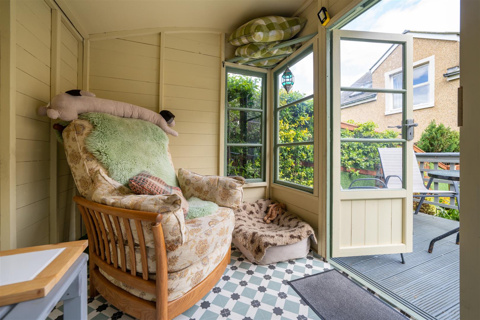 6_galloway_court-21