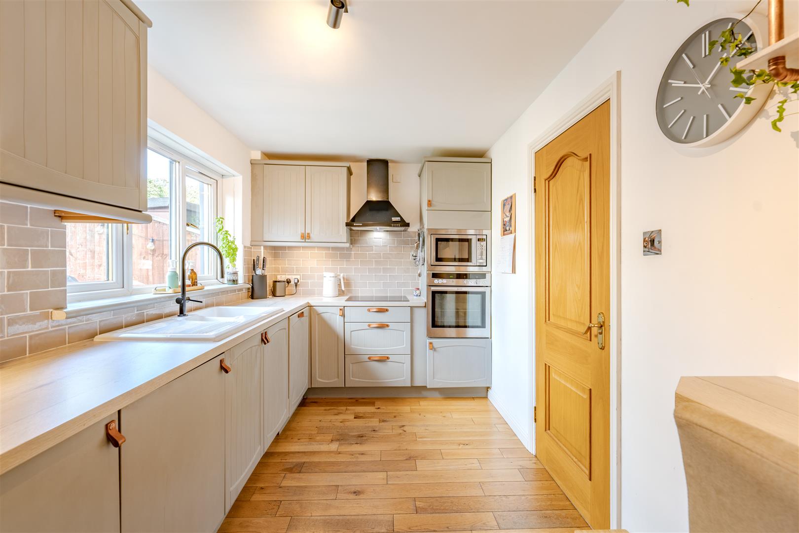 33_eildon_view_melrose-3