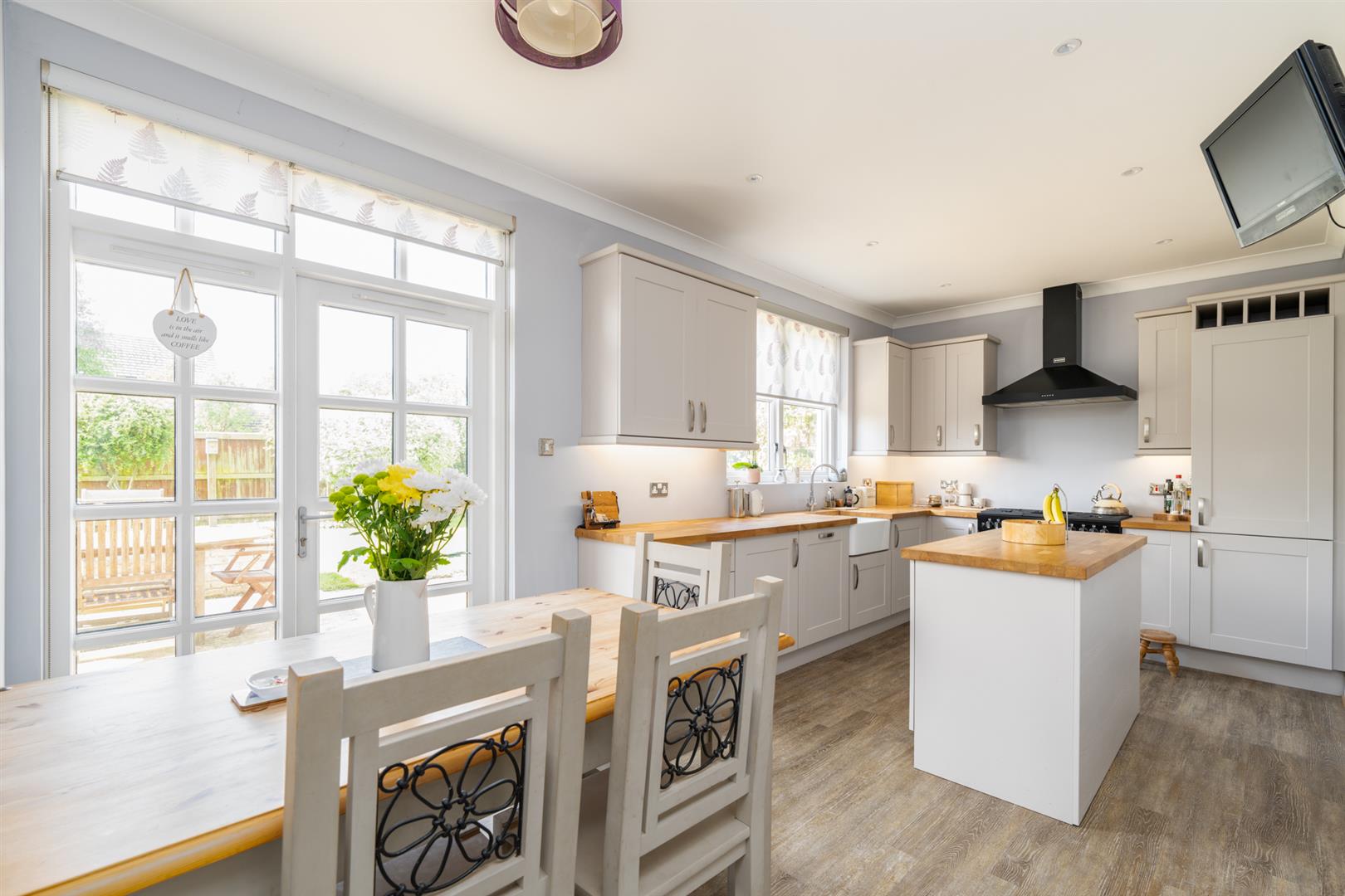 27 Buccleuch Chase-09