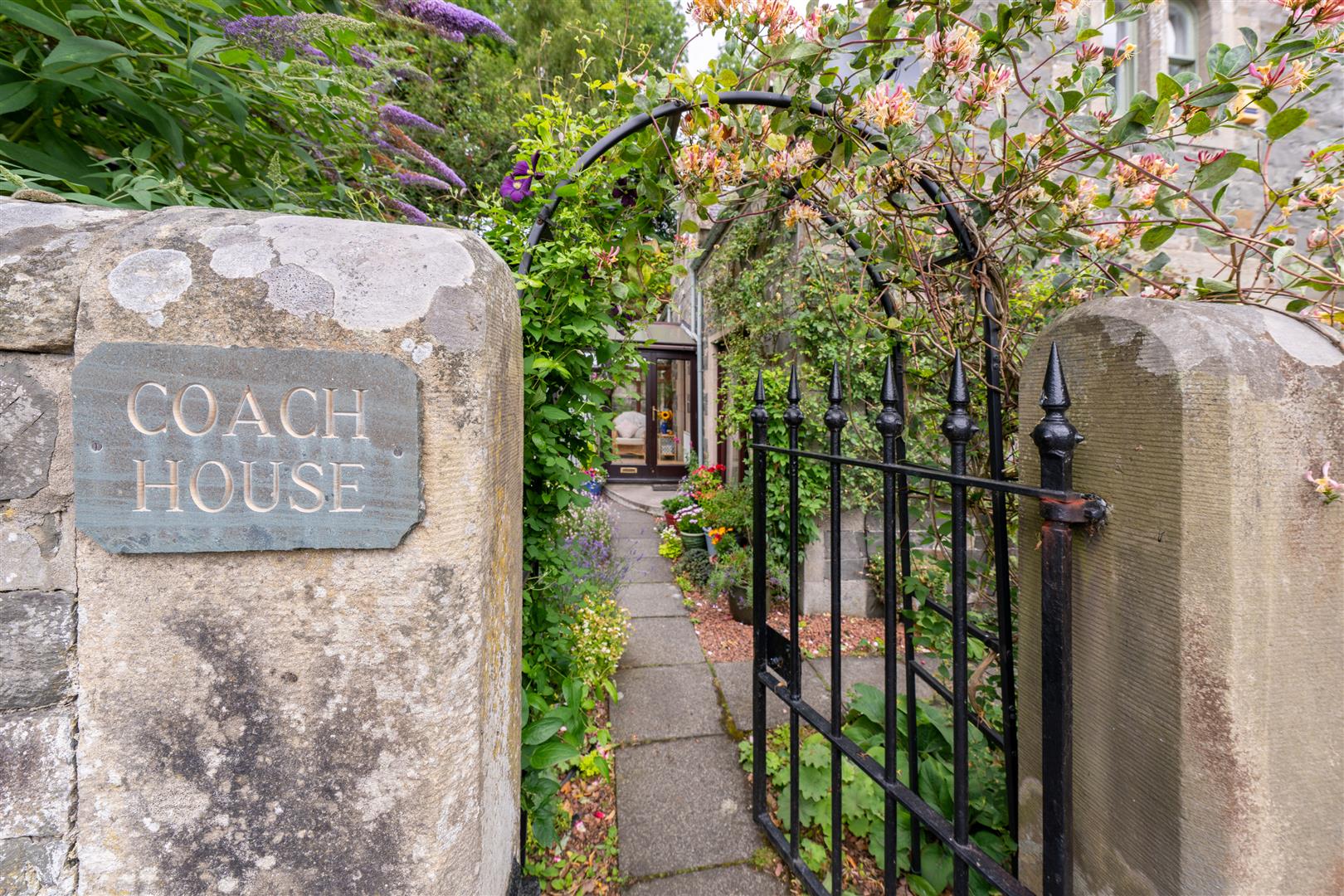 The_Coach_House-26