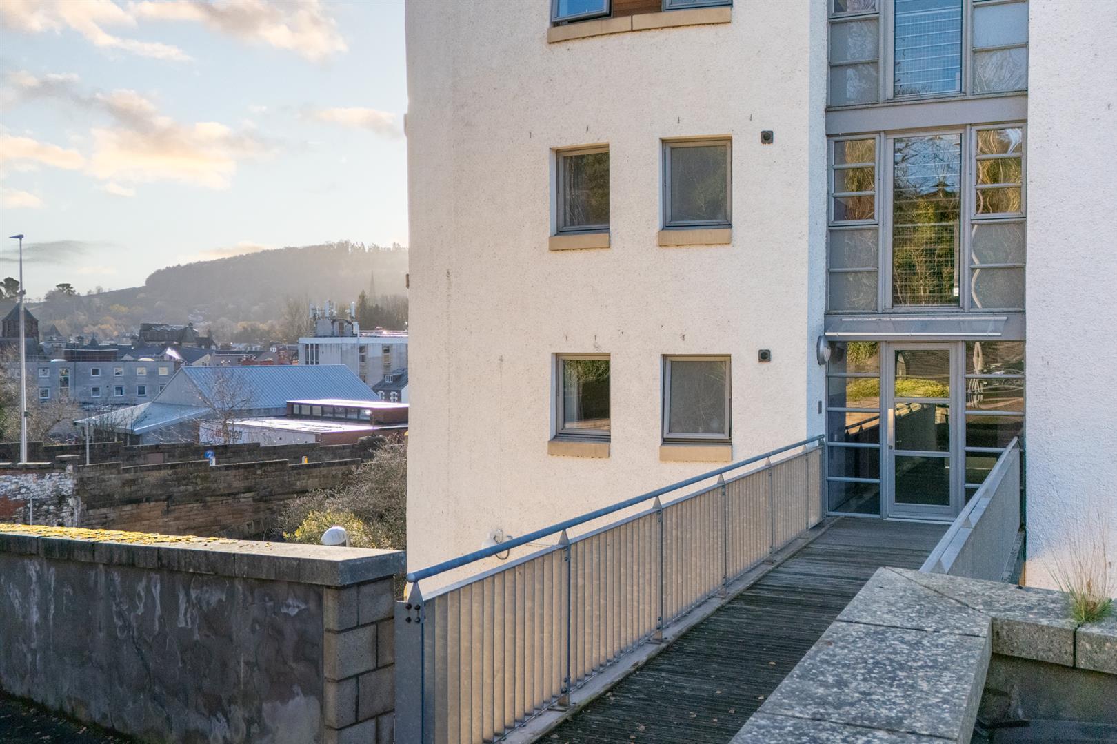 14_7_laidlaw_court_galashiels-02