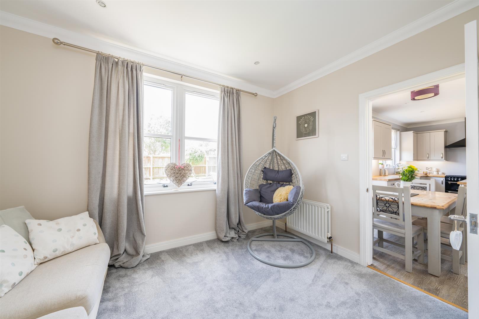 27 Buccleuch Chase-07