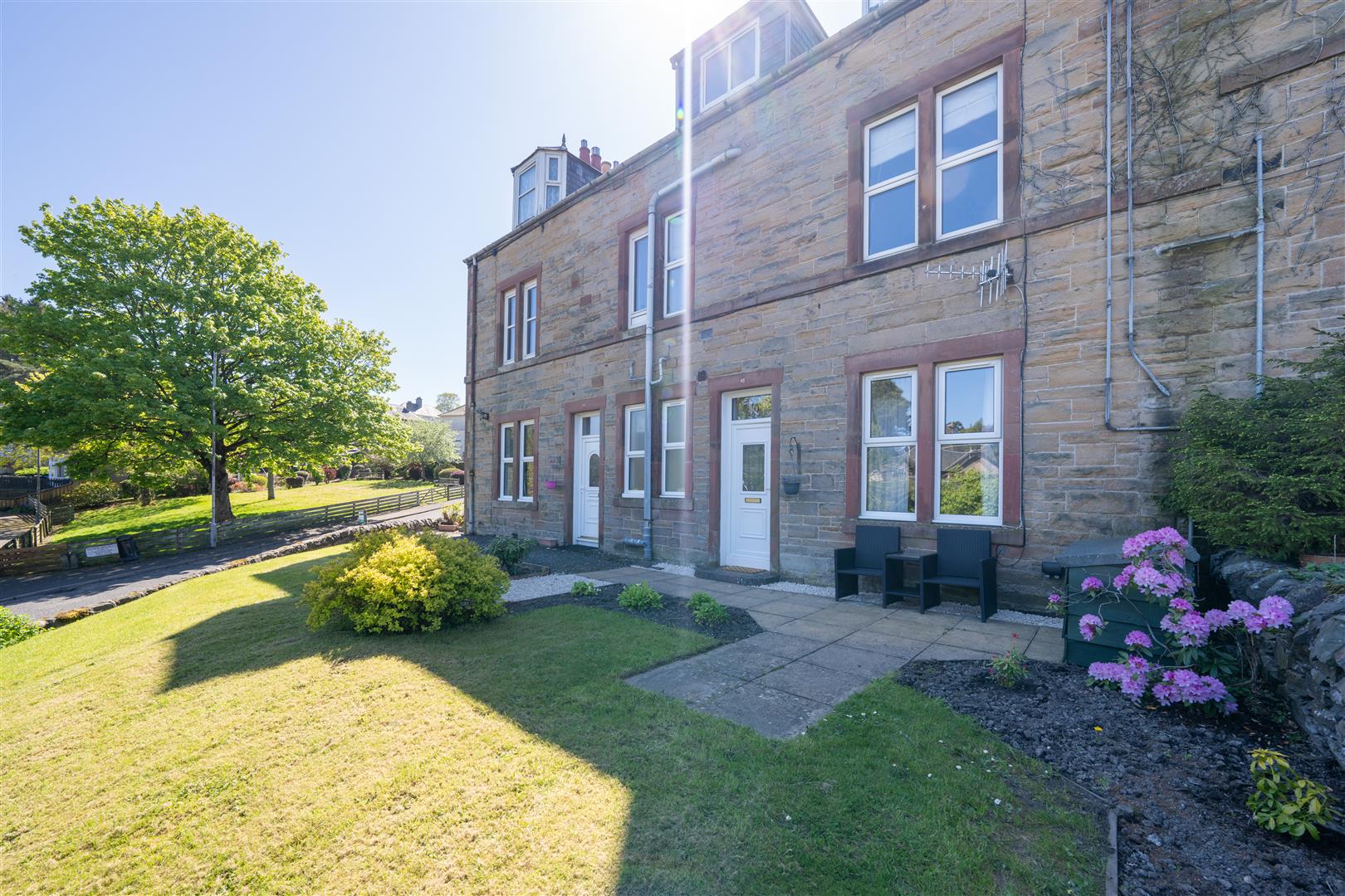 16_raeburn_place-13