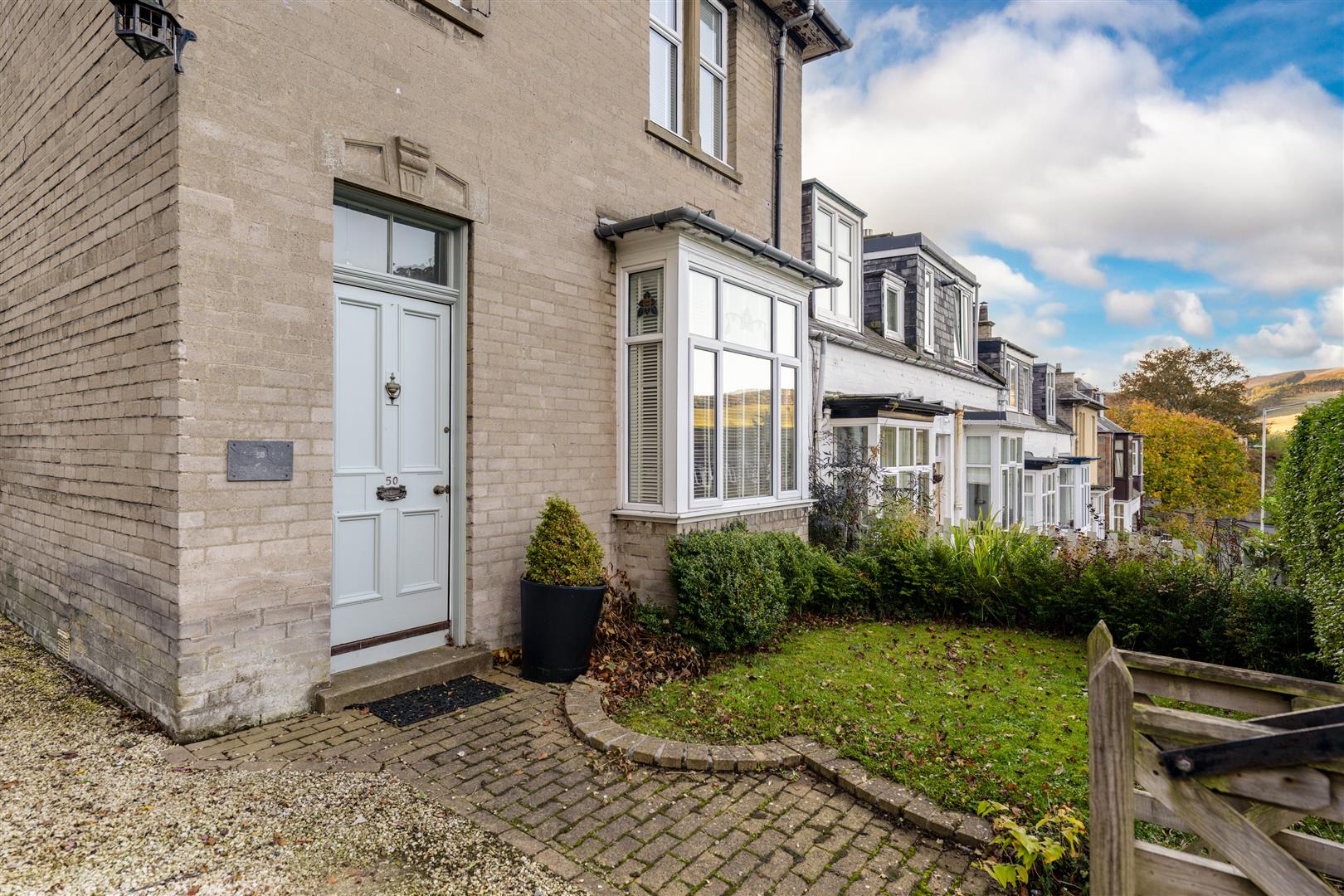 50_raeburn_place_selkirk-03