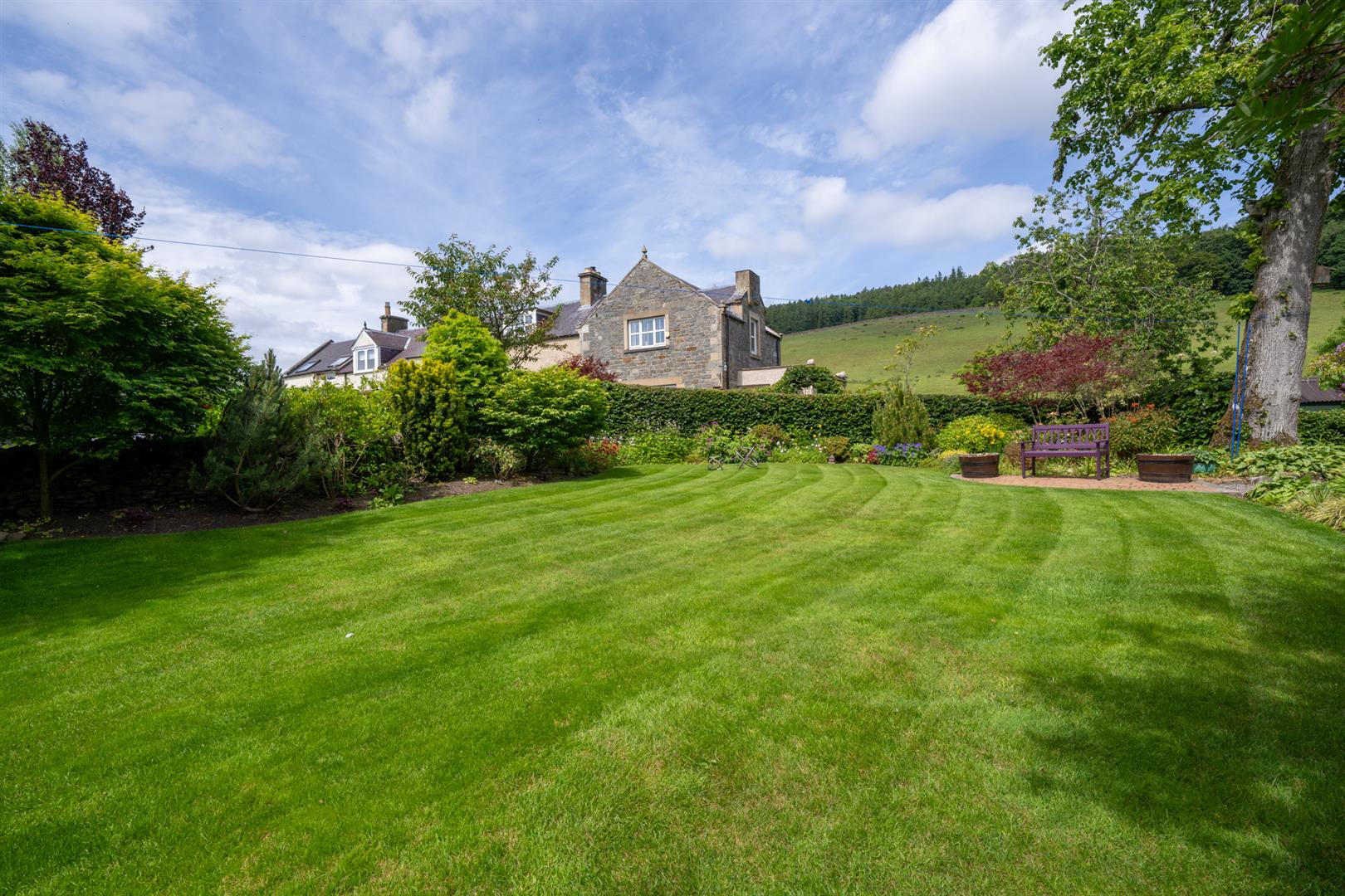 Upper_Apartment_2_Manorhill-23