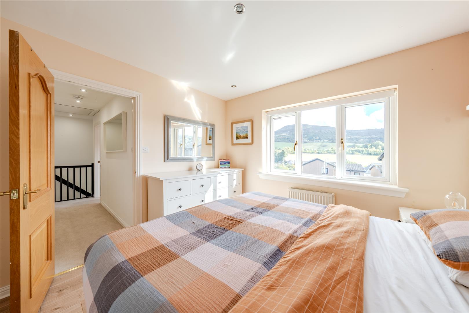 33_eildon_view_melrose-18