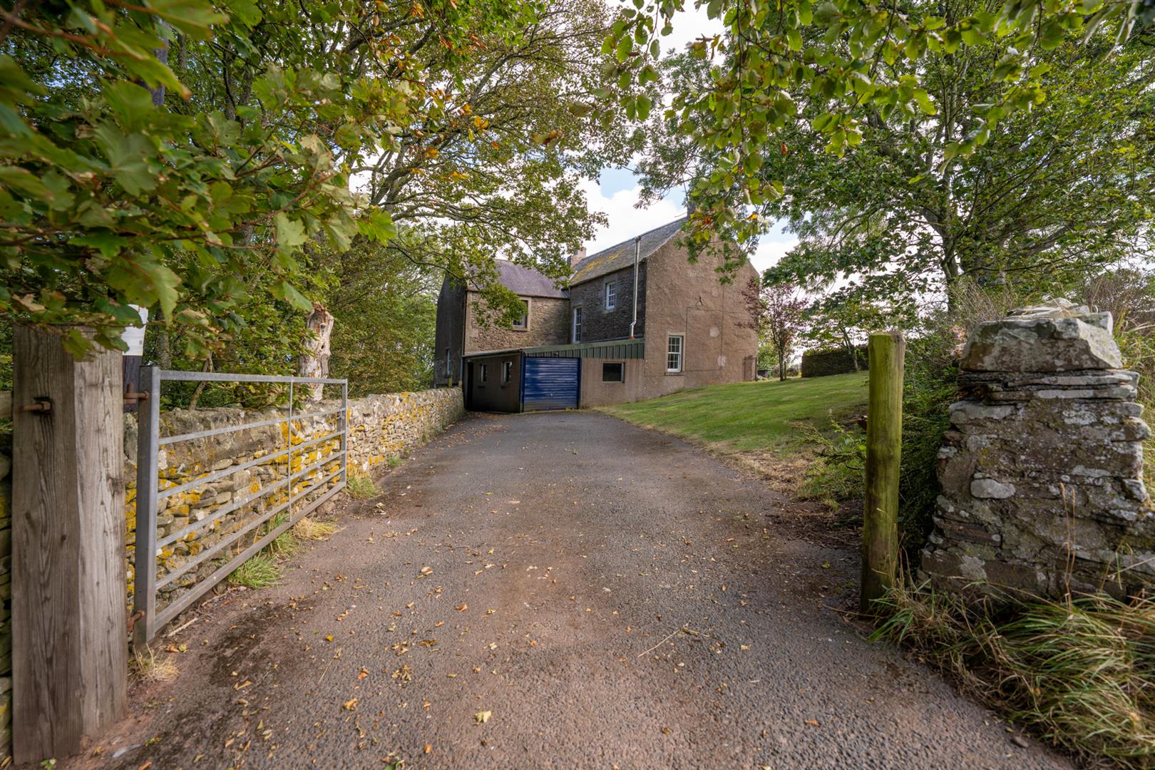 Redpath_Farmhouse_Longformacus_RENTAL-19